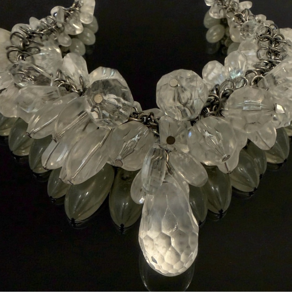 Vintage Elegant Silver Cluster Statement Necklace - image 3
